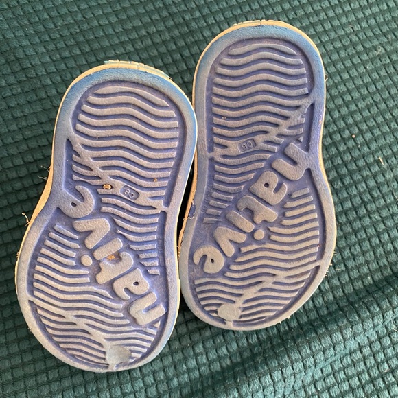 Native Toddler shoes - Picture 3 of 4
